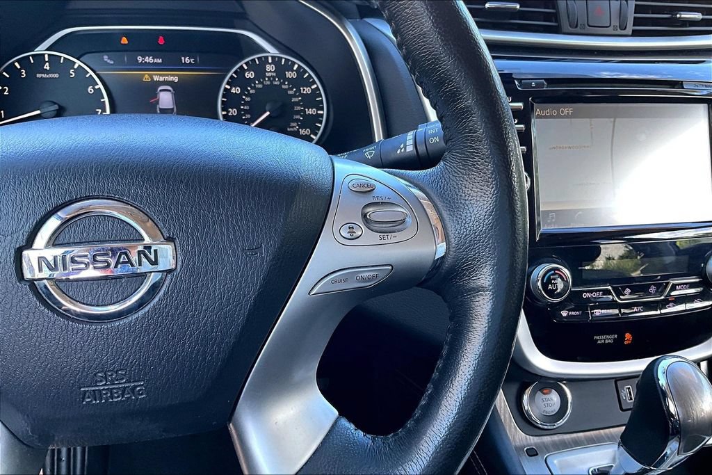 Used 2018 Nissan Murano S AWD/4WD image 12