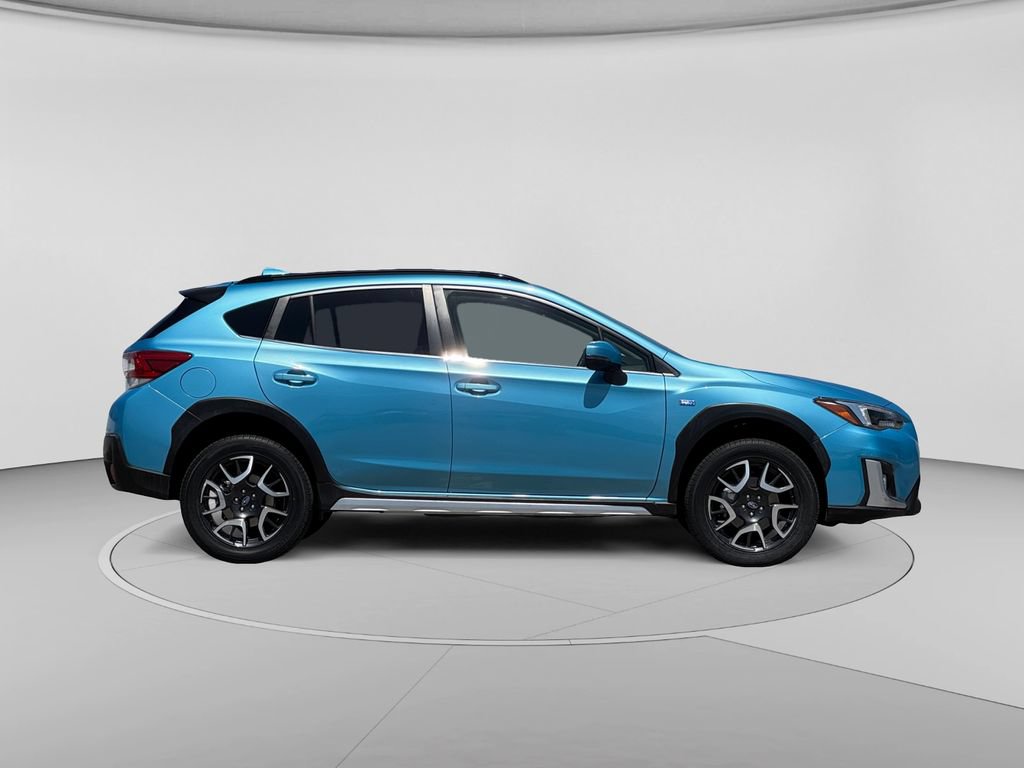 Used 2019 Subaru Crosstrek Hybrid w/ Moonroof Package w/Navigation AWD/4WD image 32