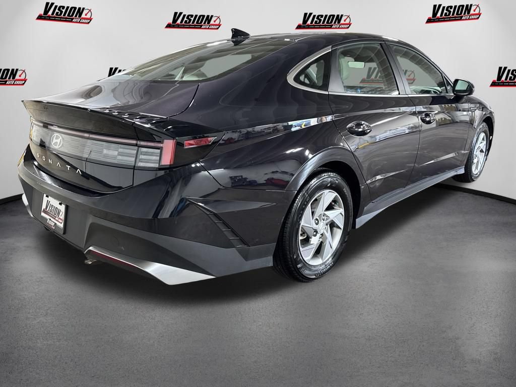 New 2026 Hyundai Sonata SE FWD image 5