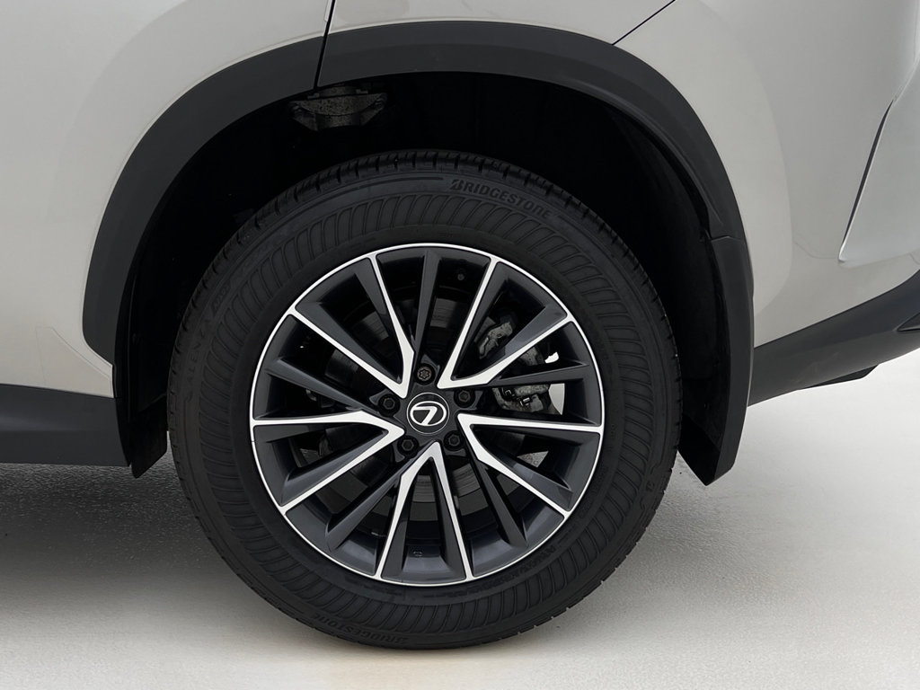 Used 2025 Lexus NX 350 AWD w/ Accessory Package (2T) image 27