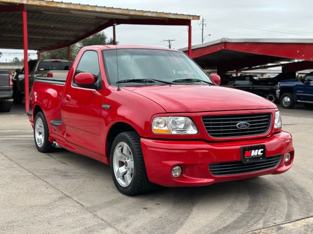 Used 2001 Ford F150 Lightning image 16