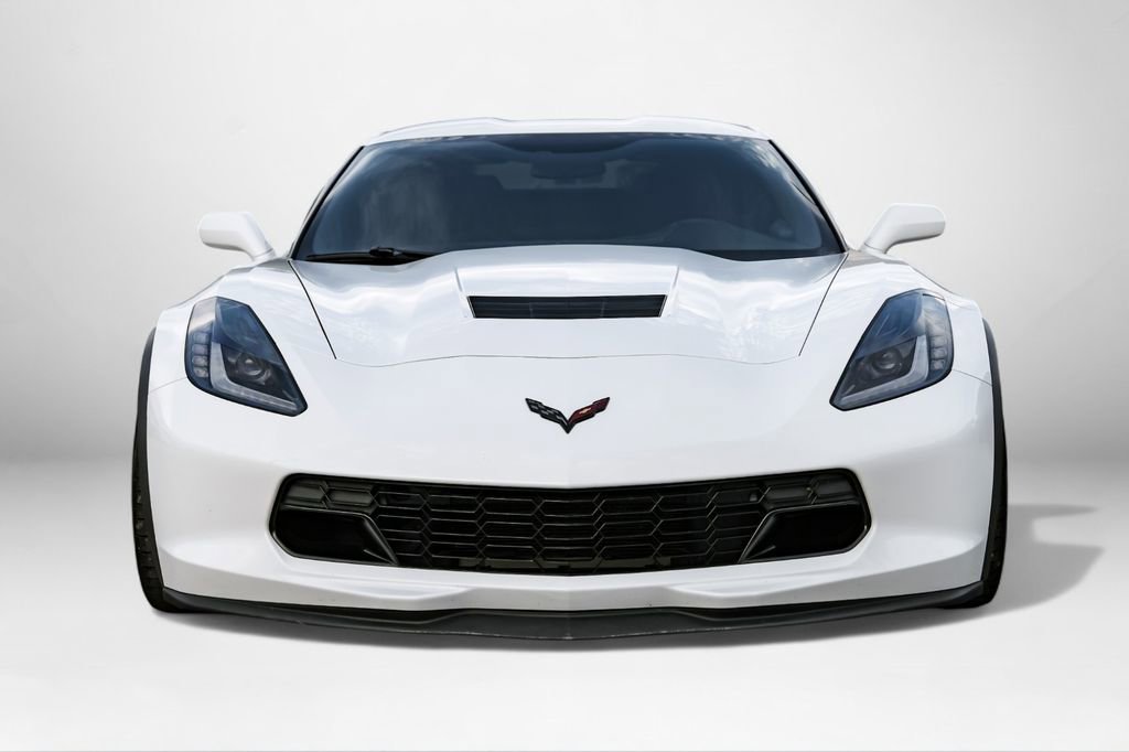 Used 2019 Chevrolet Corvette Grand Sport w/ Carbon Flash Badge Package image 3