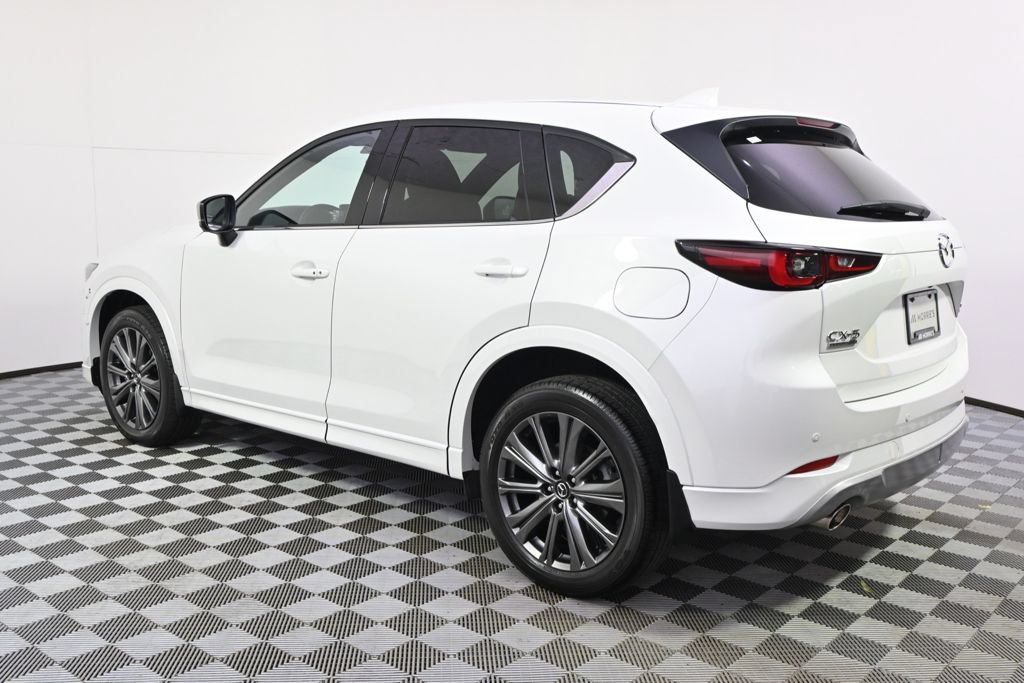 Used 2024 MAZDA CX-5 Signature AWD/4WD image 3