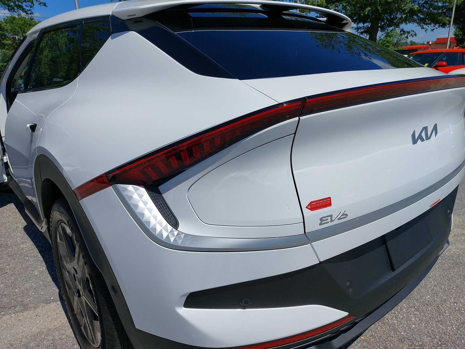 New 2025 Kia EV6 Light w/ Light LR Technology Package image 34