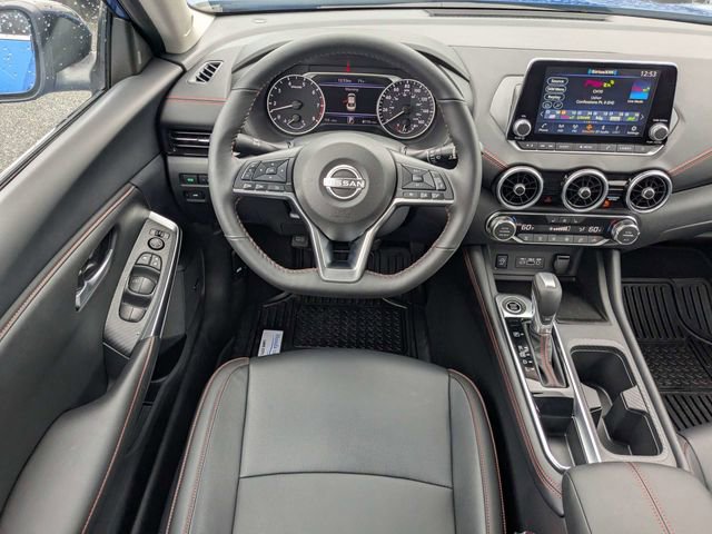 Used 2025 Nissan Sentra SR w/ SR Premium Package FWD image 14