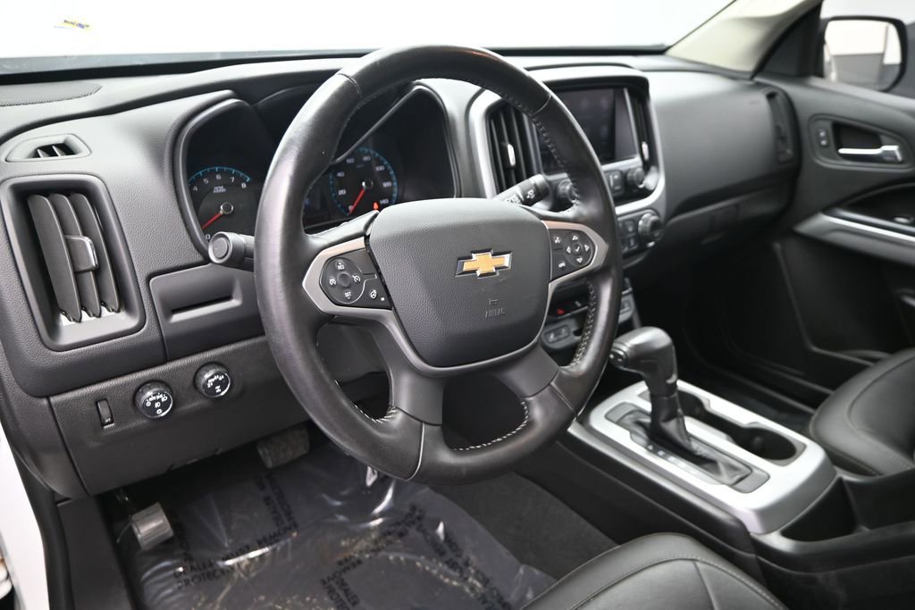 Used 2020 Chevrolet Colorado LT w/ Luxury Package AWD/4WD image 17