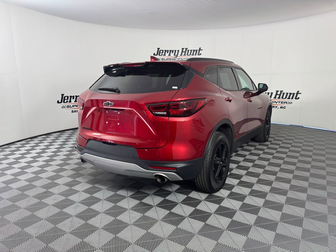 Used 2024 Chevrolet Blazer LT w/ Convenience Package image 8