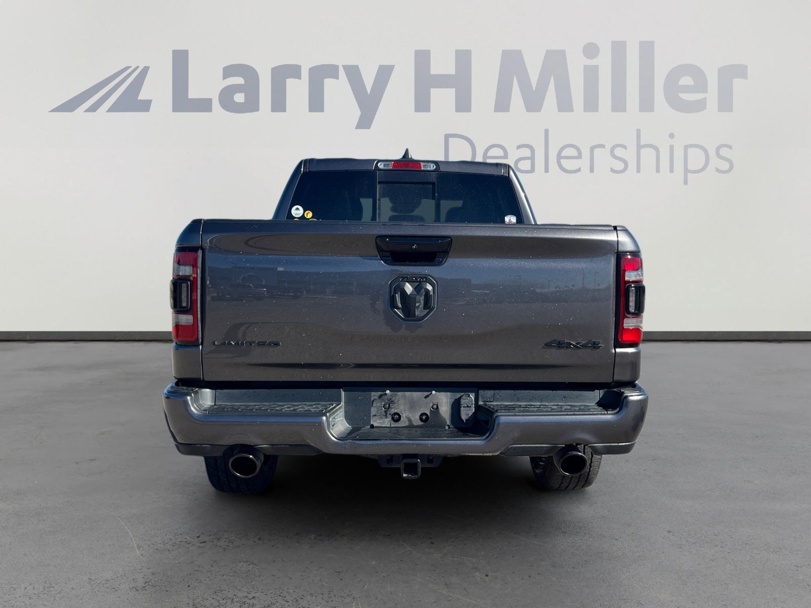 Used 2024 RAM 1500 Limited w/ Night Edition image 4