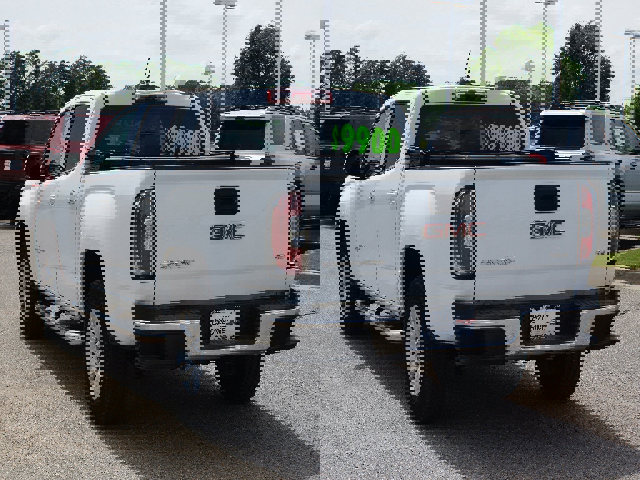 Used 2016 GMC Canyon SLE image 11