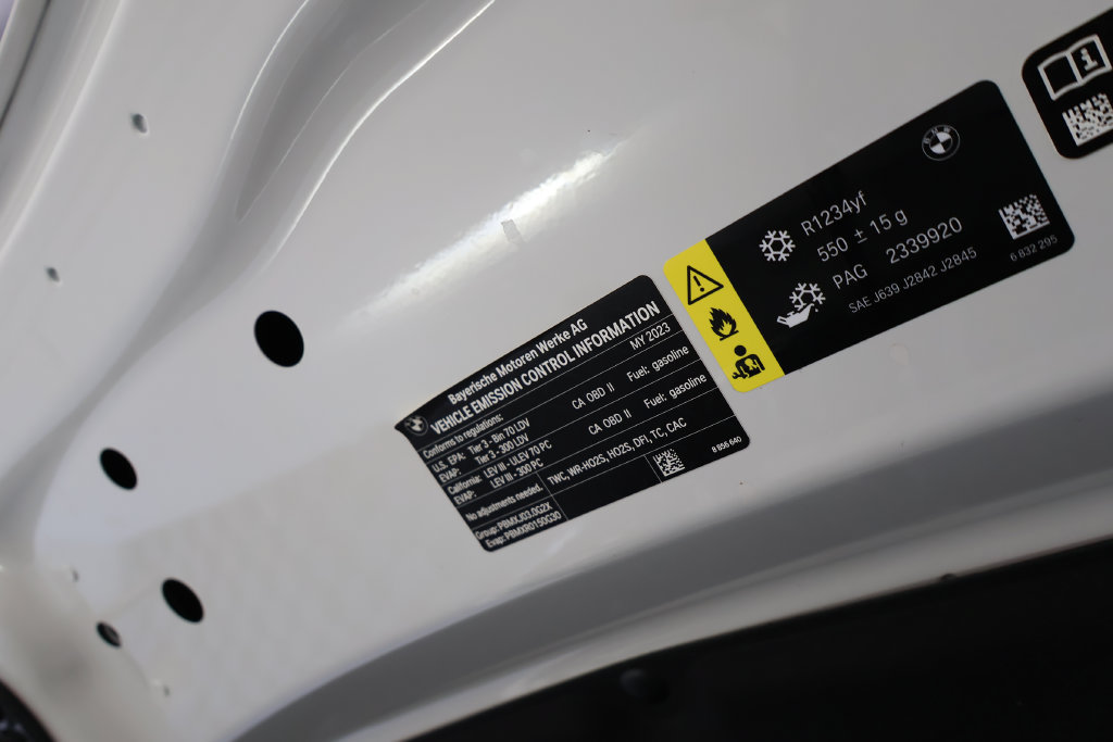 Used 2023 BMW M340i RWD image 35