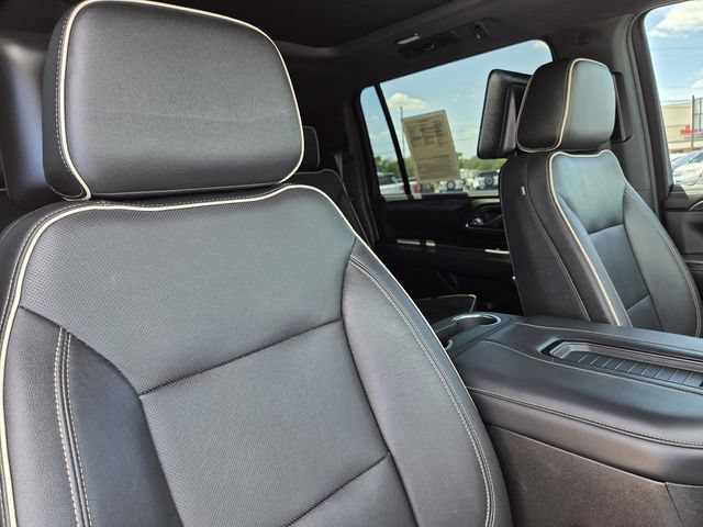 Used 2021 GMC Yukon XL SLT w/ SLT Premium Package AWD/4WD image 36