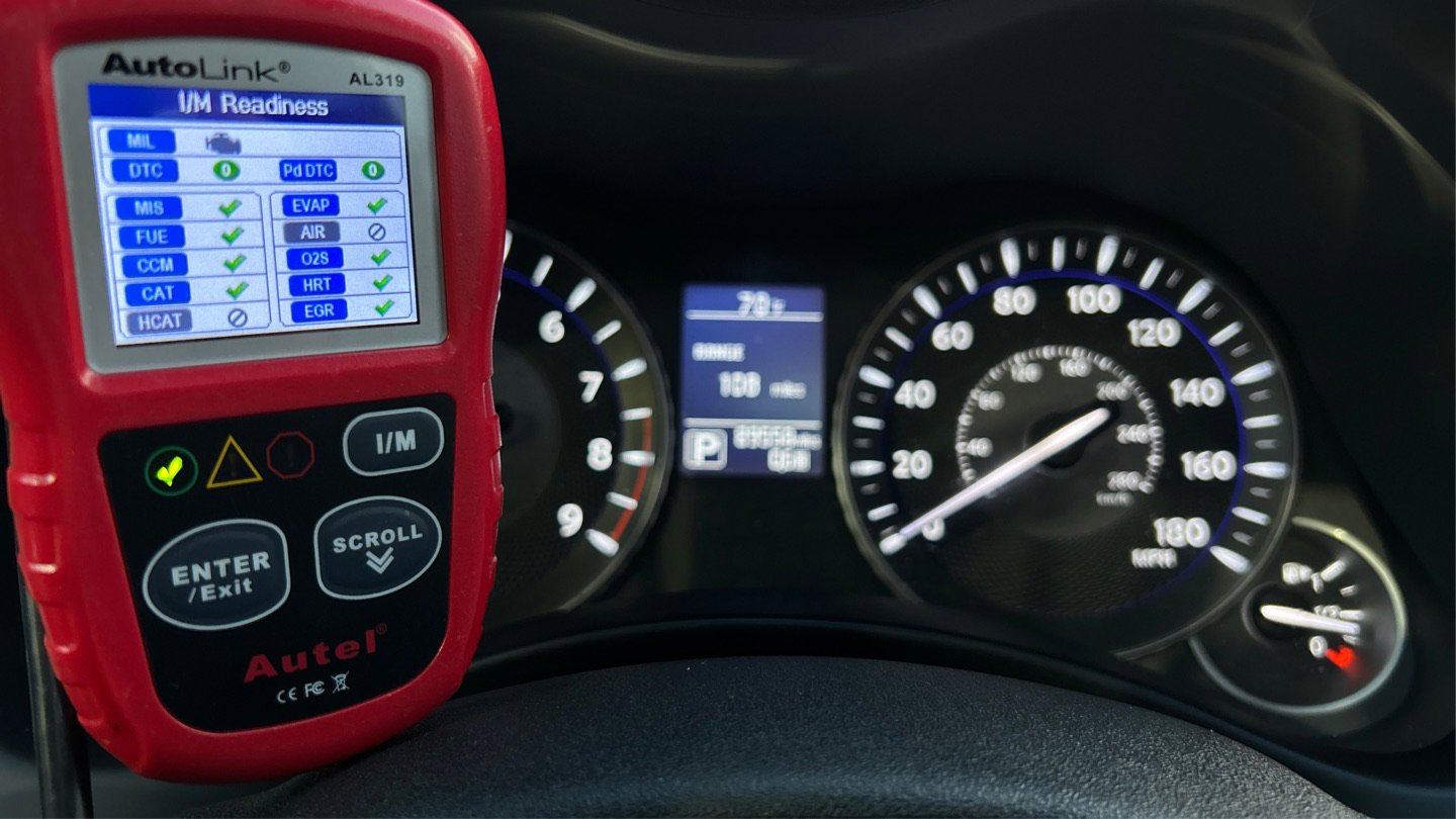 Used 2016 INFINITI Q70 L 3.7 w/ Deluxe Touring Package image 10