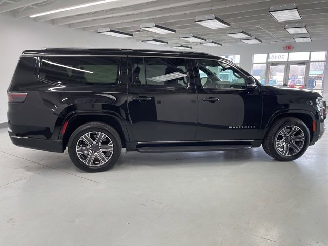 Used 2024 Jeep Wagoneer L Series II w/ Flexible Seating Group image 16