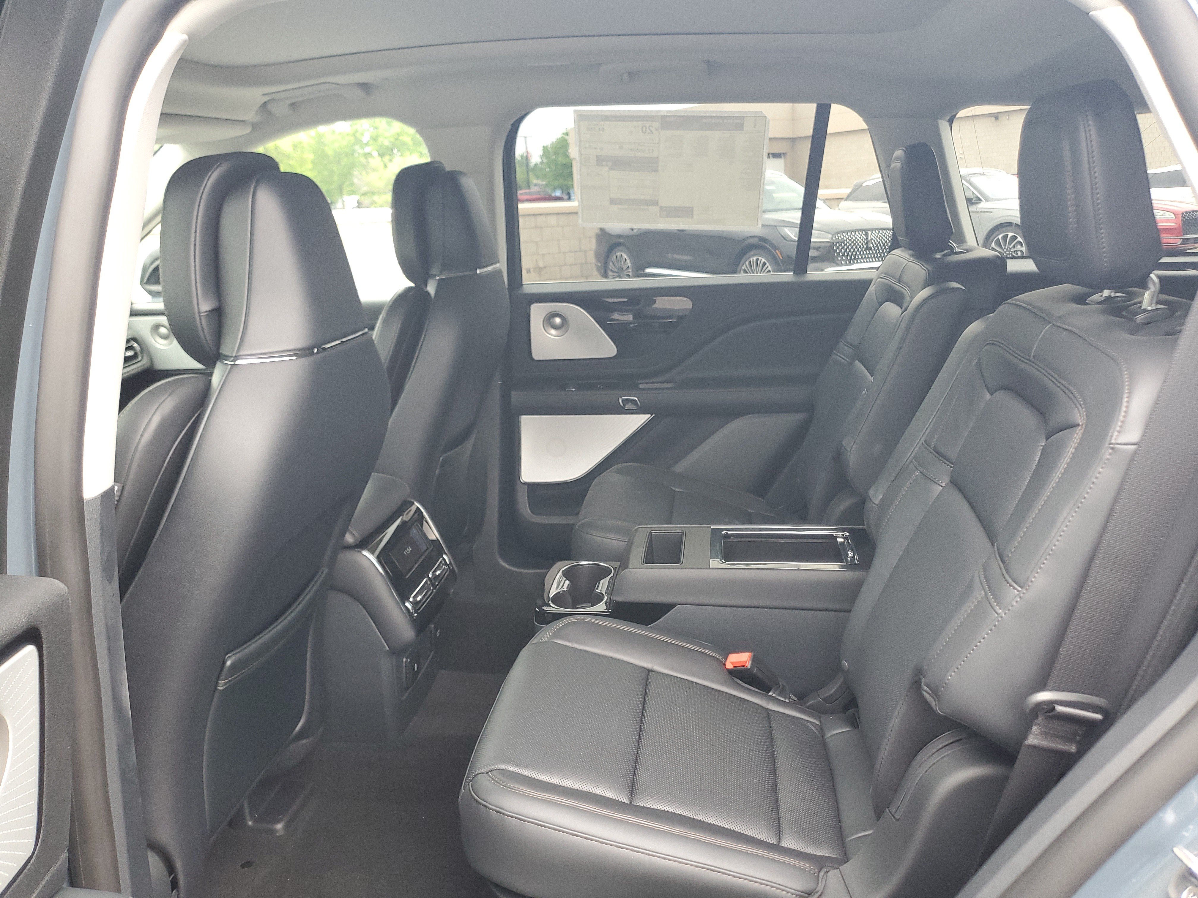 New 2026 Lincoln Aviator Reserve AWD/4WD image 23
