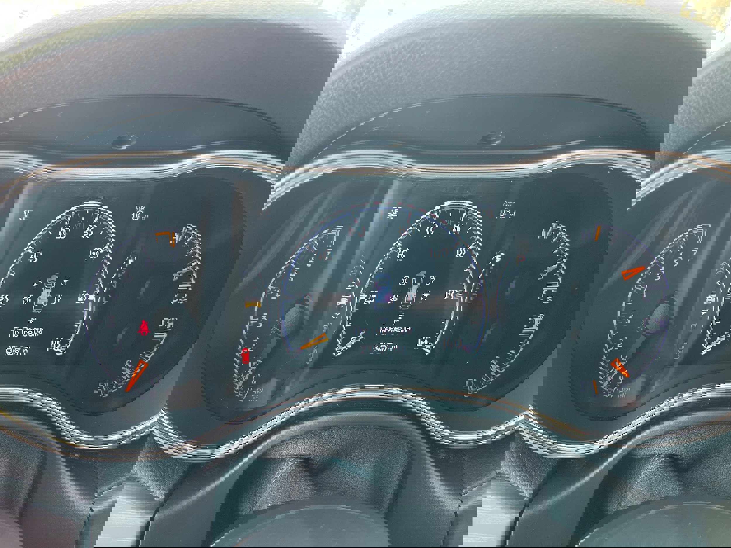 Used 2020 Jeep Grand Cherokee Limited image 15