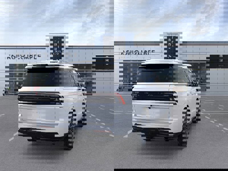 New 2026 Lincoln Navigator L Reserve image 8