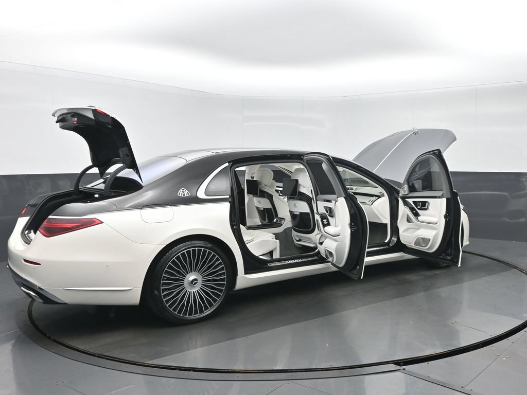 Used 2023 Mercedes-Benz Maybach S 580 4MATIC image 40