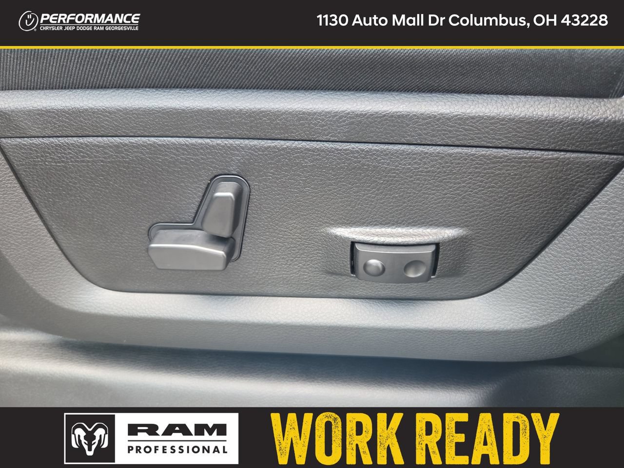 New 2026 RAM 2500 Laramie AWD/4WD image 21