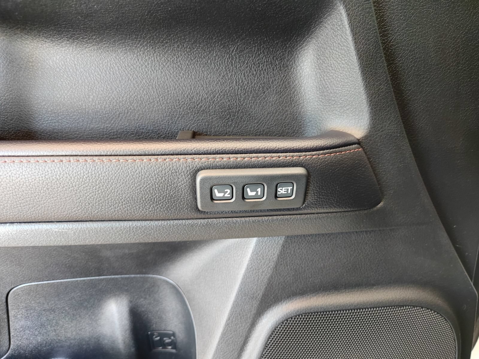 Used 2023 Toyota 4Runner Limited AWD/4WD image 10