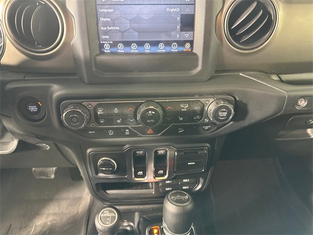 Certified 2019 Jeep Wrangler Sport image 22