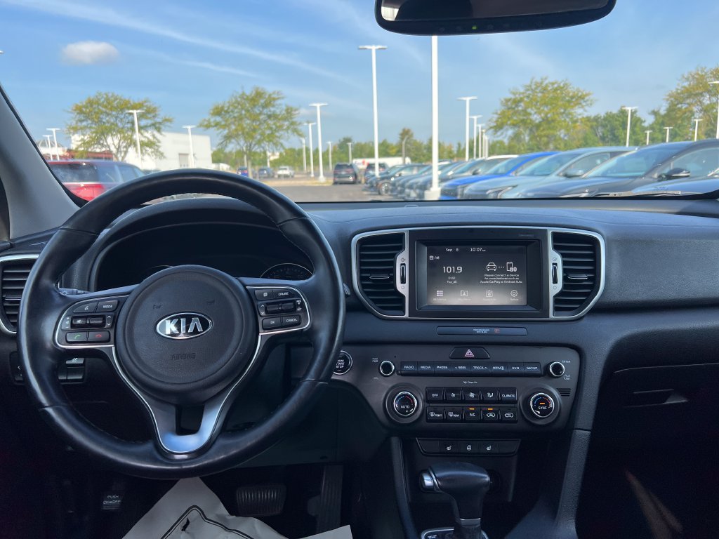 Used 2017 Kia Sportage EX w/ EX Premium Package AWD/4WD image 11