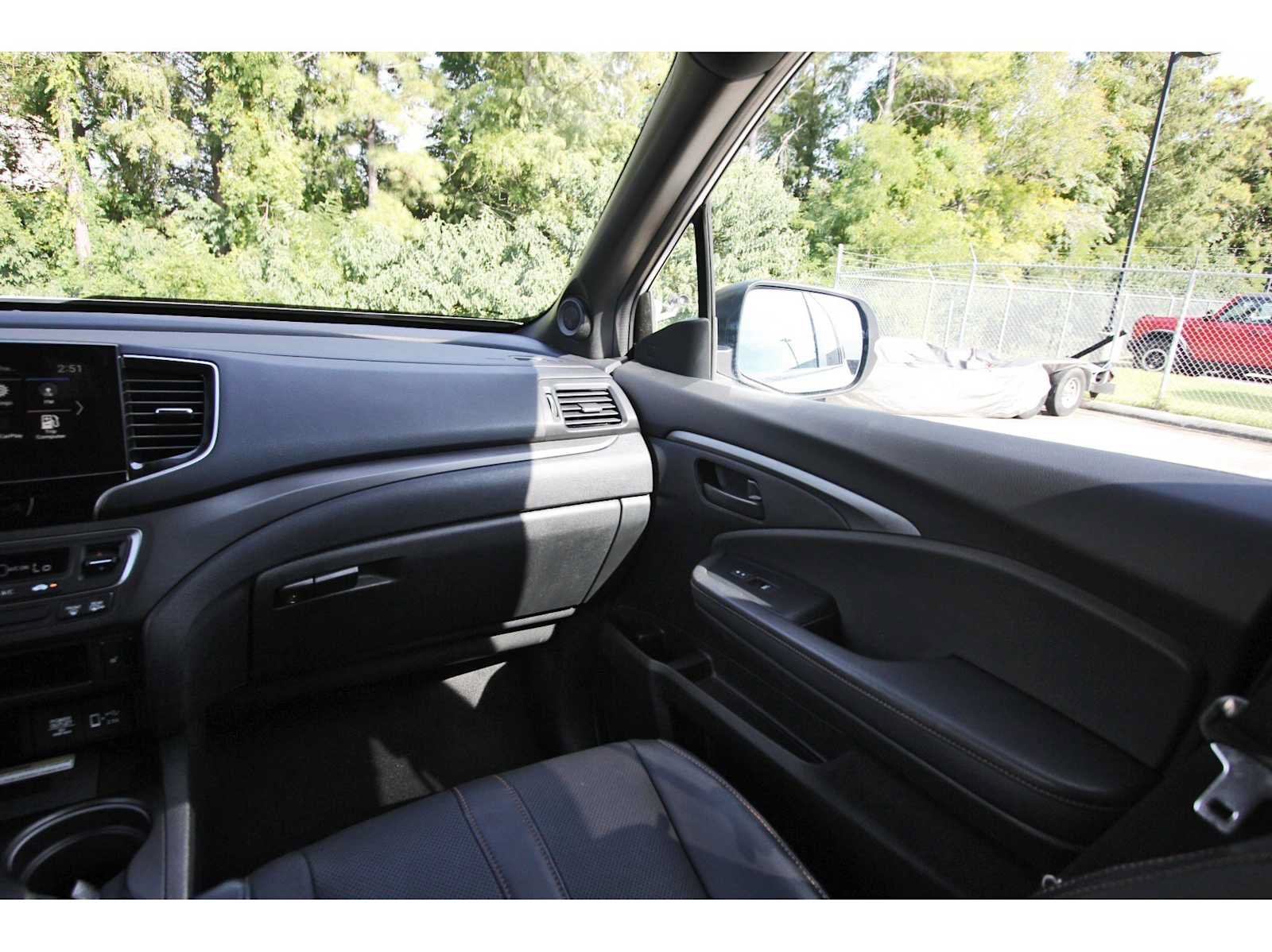 Used 2022 Honda Passport TrailSport image 8