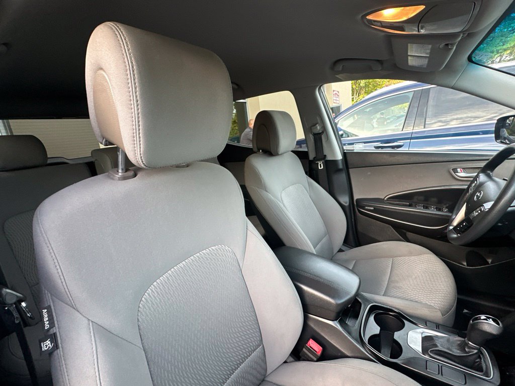 Used 2017 Hyundai Santa Fe Sport FWD image 36