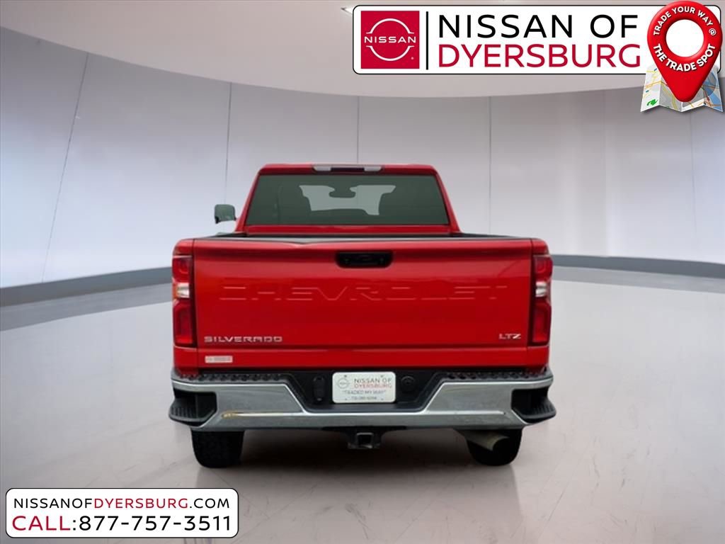 Used 2024 Chevrolet Silverado 2500 LTZ image 4