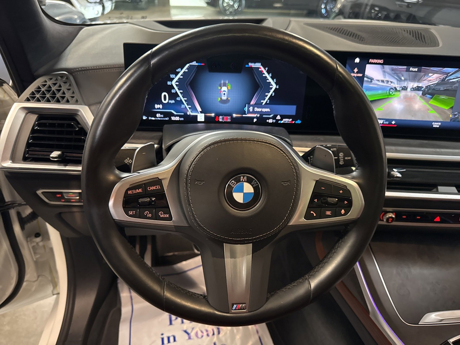 Used 2023 BMW X7 xDrive40i w/ M Sport Package image 11