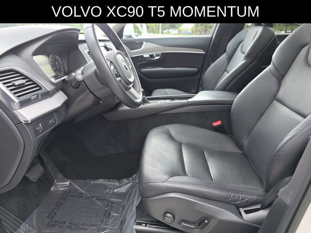 Used 2022 Volvo XC90 T5 Momentum w/ Protection Package Premier FWD image 25