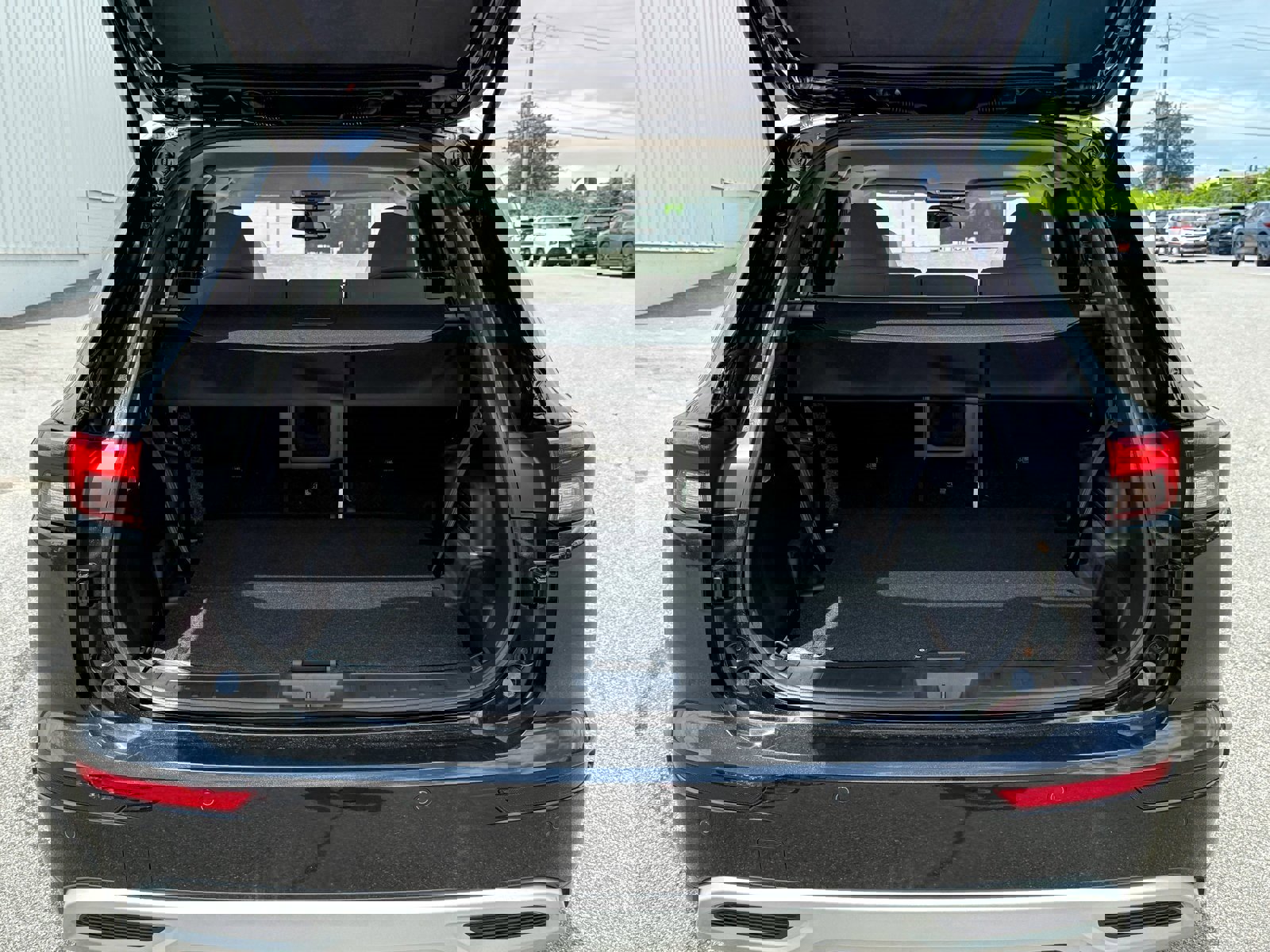 New 2025 Mitsubishi Outlander 4WD Plug-In Hybrid image 21