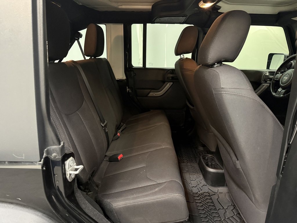 Used 2018 Jeep Wrangler Unlimited Sport S image 17