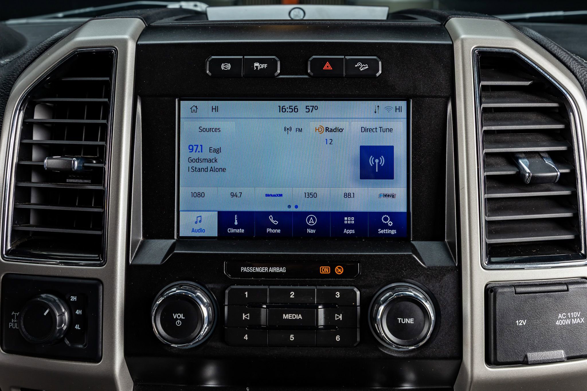 Used 2021 Ford F250 Lariat image 24