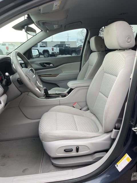 Used 2018 GMC Acadia SLE image 32