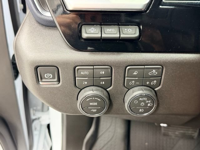 Certified 2026 Chevrolet Silverado 3500 High Country w/ High Country Premium Package AWD/4WD image 14