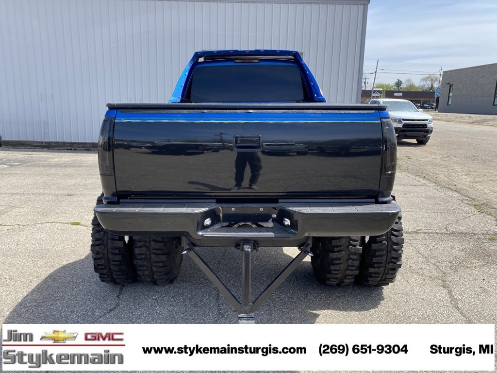 Used 1999 Chevrolet Silverado 3500 4x4 Crew Cab w/ Preferred Equipment Group 3 image 6