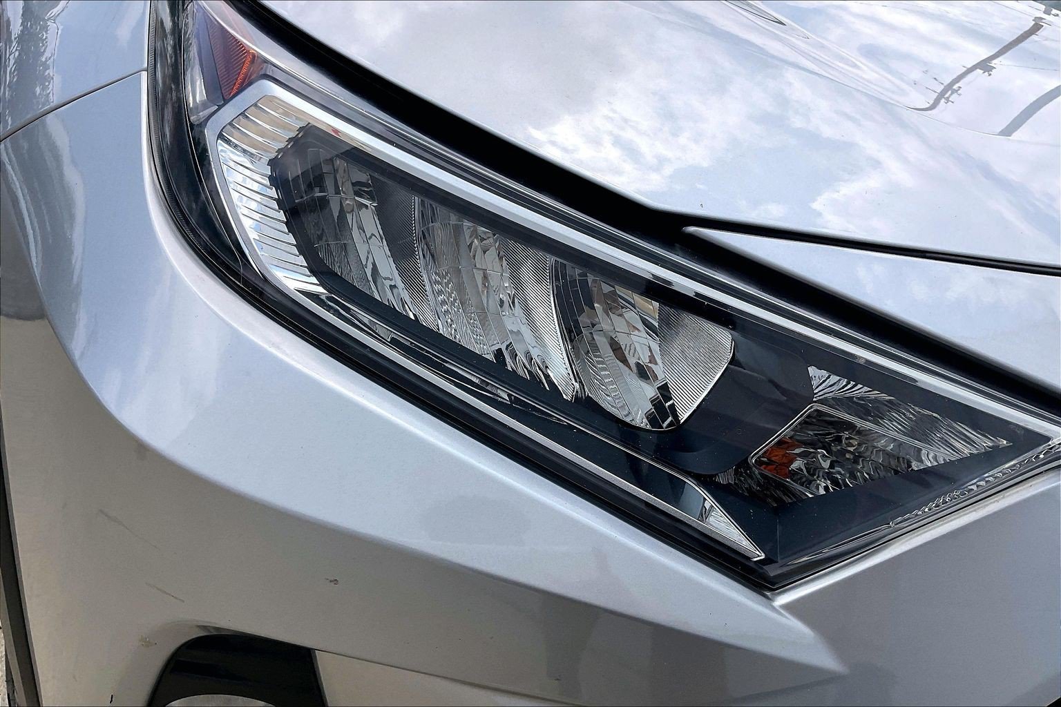 Used 2020 Toyota RAV4 XLE w/ Convenience Package AWD/4WD image 33