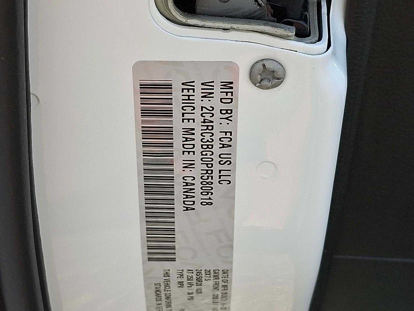 Certified 2023 Chrysler Pacifica Touring-L w/ S Appearance Package AWD/4WD image 27