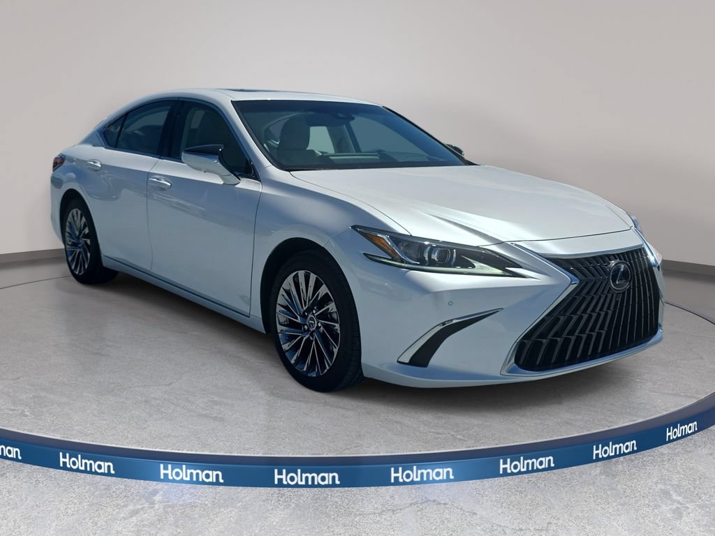 Used 2024 Lexus ES 300h w/ Technology Package FWD image 4