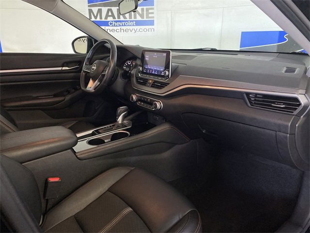 Used 2024 Nissan Altima 2.5 SR image 32