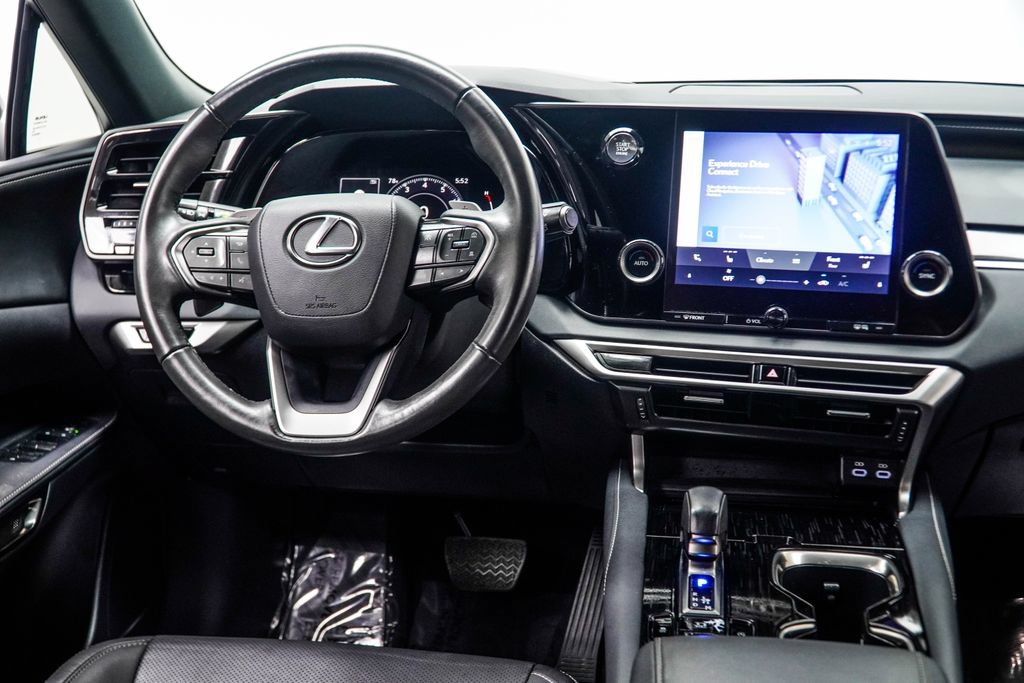 Used 2024 Lexus RX 350 FWD w/ Technology Package image 18