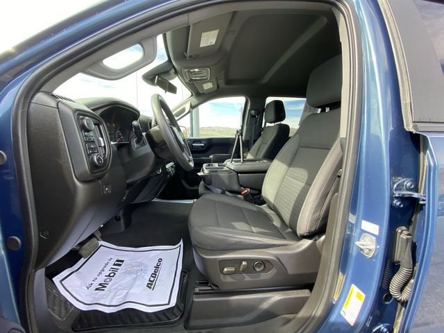 Used 2024 Chevrolet Silverado 1500 Custom w/ LPO, Dark Essentials Package AWD/4WD image 11