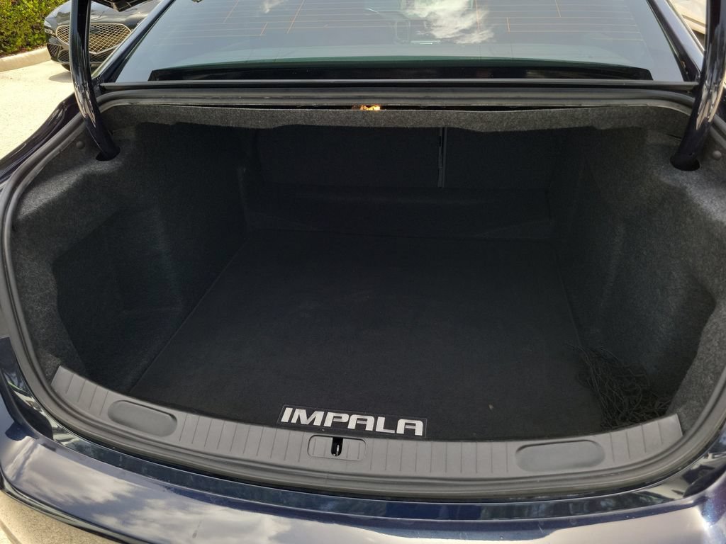 Used 2018 Chevrolet Impala Premier w/ Premier Confidence Package FWD image 11