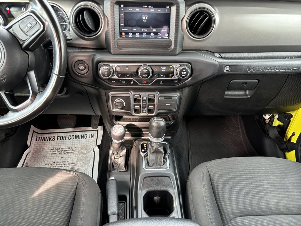 Used 2023 Jeep Wrangler Unlimited w/ Cold Weather Group AWD/4WD image 16