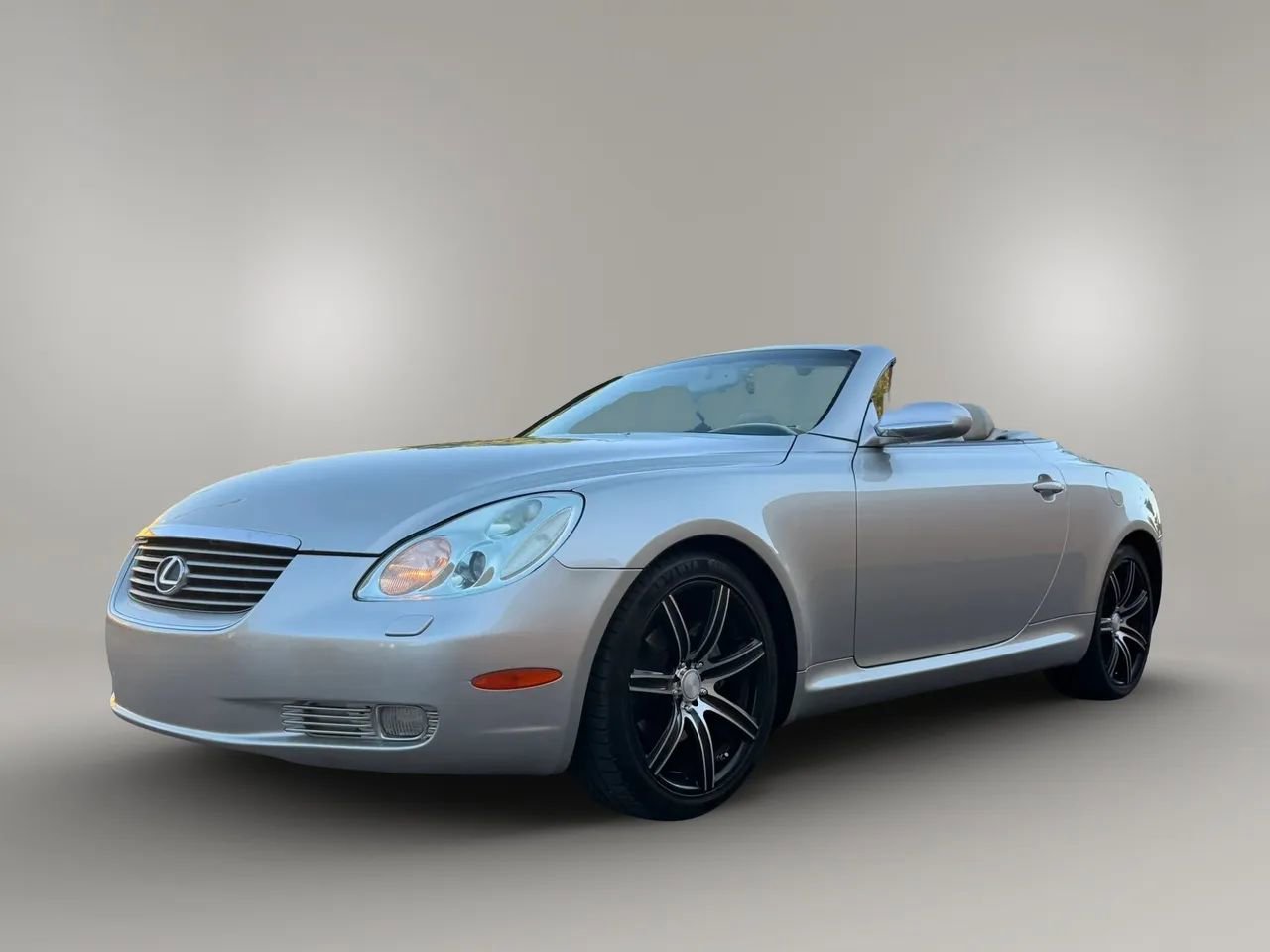 Used 2003 Lexus SC 430 Convertible RWD image 8