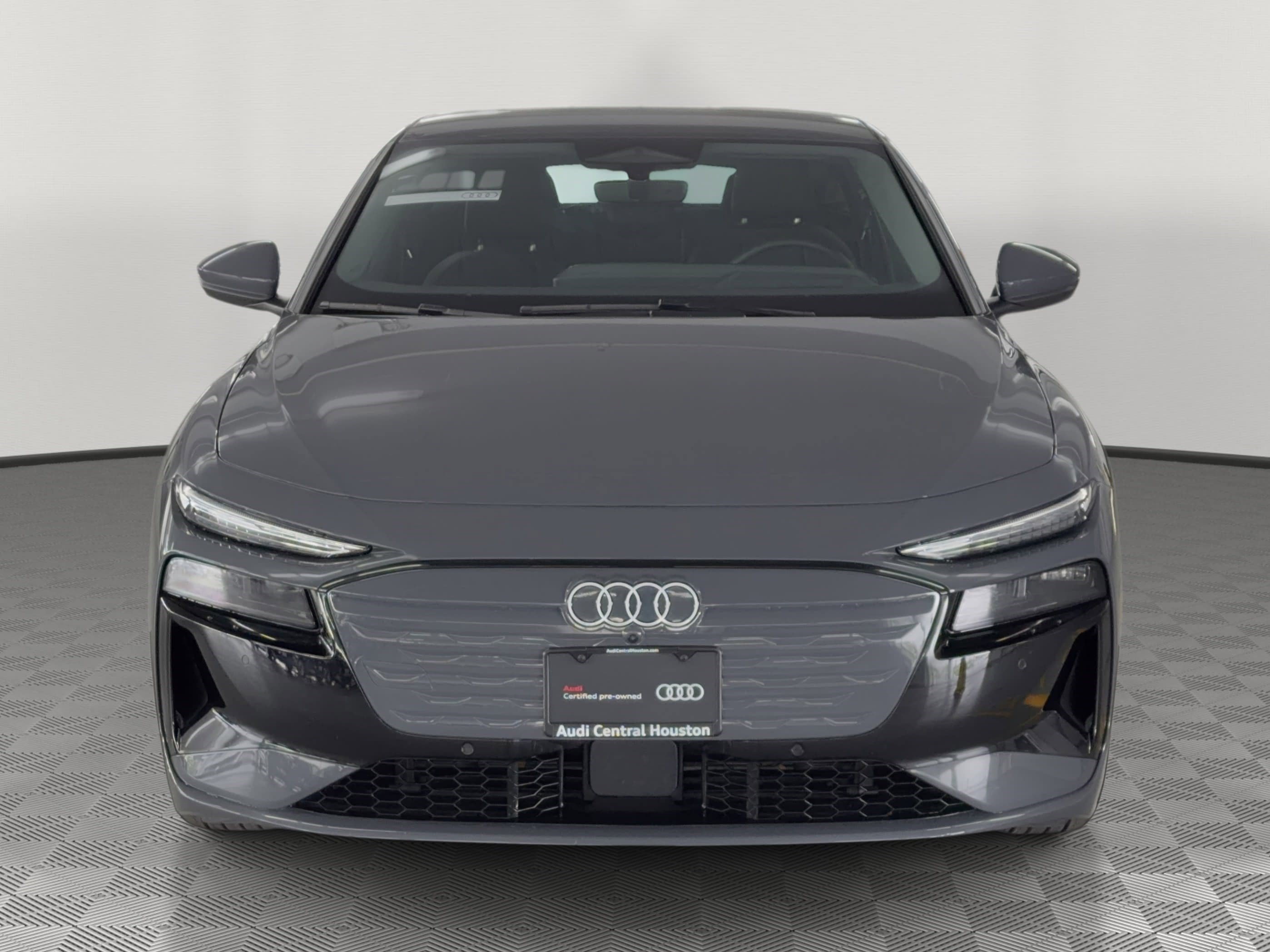 Used 2025 Audi A6 e-tron Premium Plus w/ Premium Plus image 6