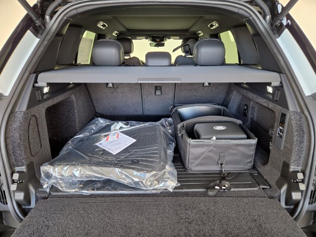 New 2026 Land Rover Range Rover SE AWD/4WD image 14
