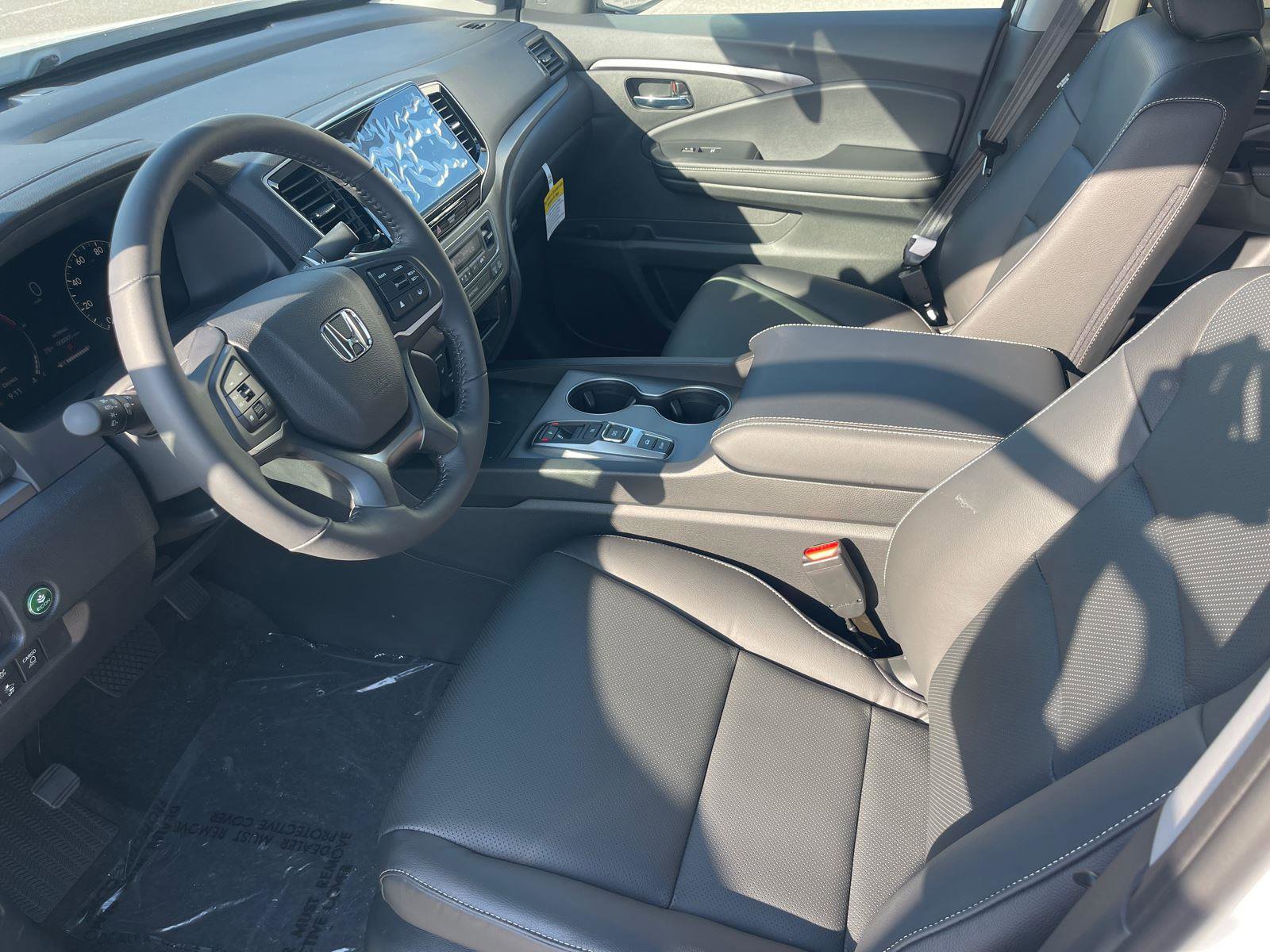 New 2025 Honda Ridgeline RTL image 23