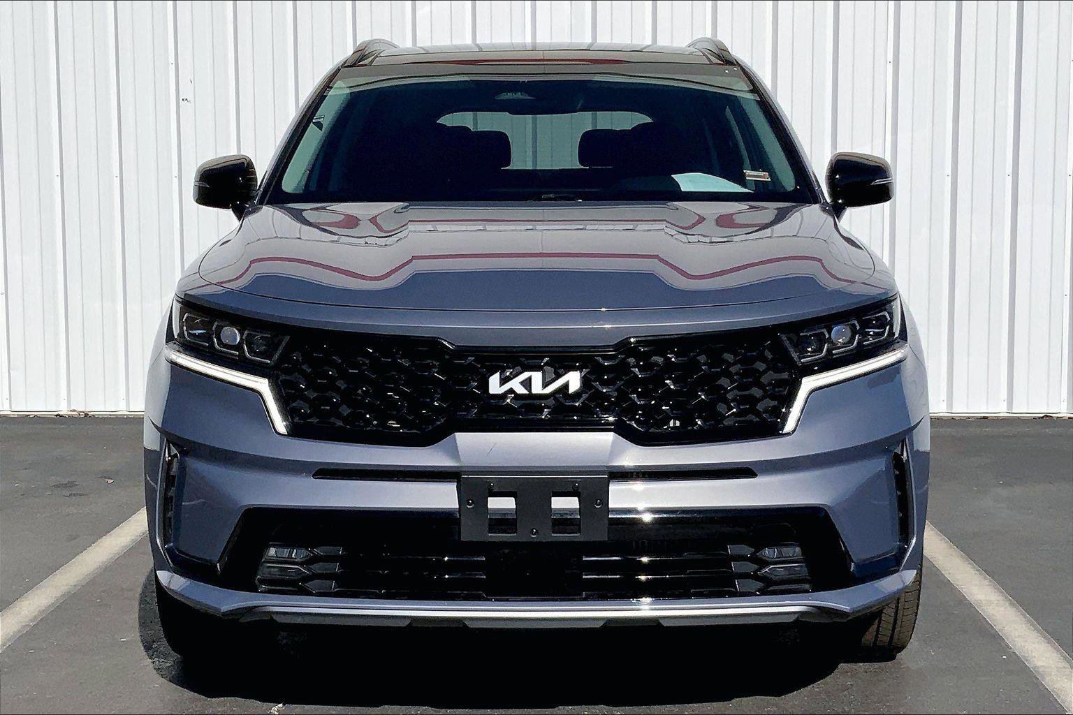 Used 2023 Kia Sorento SX image 3