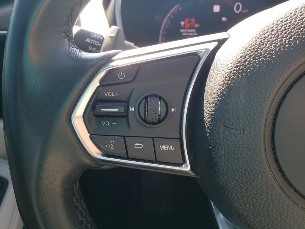 Certified 2025 Acura MDX w/ Technology Package AWD/4WD image 16